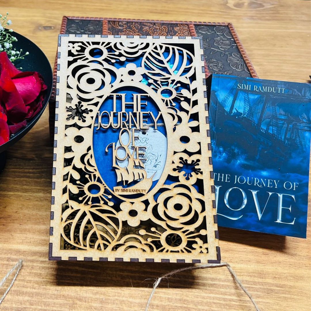 Reader's Delight Gift Box - The Journey of Love