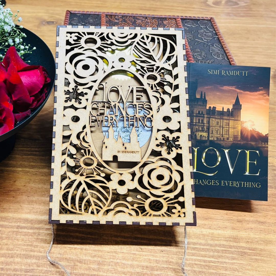 Reader's Delight Gift Box - Love Changes Everything